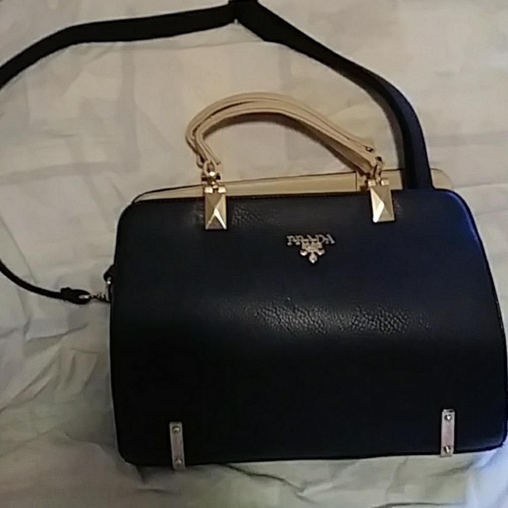 Prada style purse